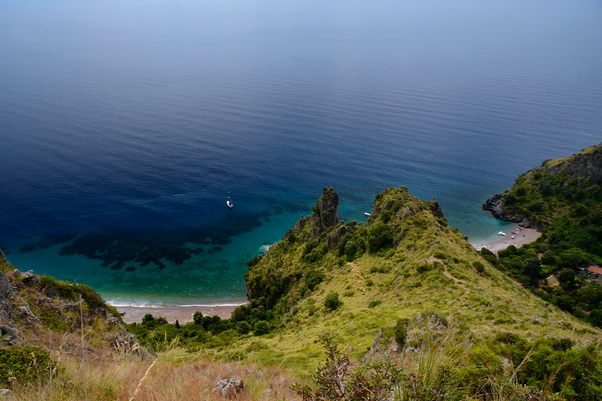 Scario e la Costa della Masseta: un tuffo dove il mare è più blu ...